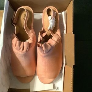 NWT Comfort view Mauve Suede Shoes Sz 11 3 Inches Heel